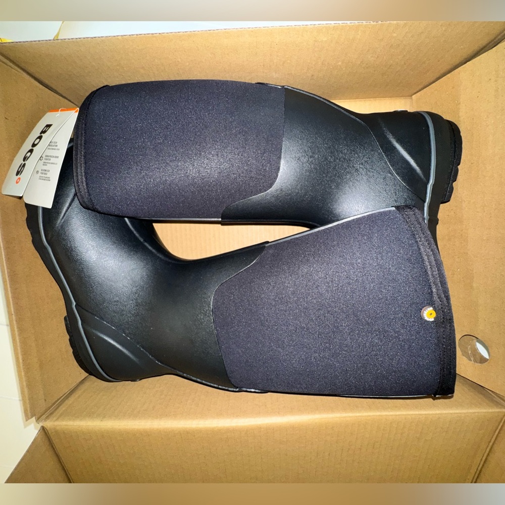 Bogs Women’s Size 9 Tall Boots NWT - Picture 6 of 9